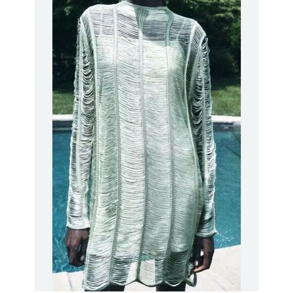 Zara Bloggers Favorite Openwork Knit Mini Dress Sz M Resort Wear Vacation Poolsi - Picture 6 of 7